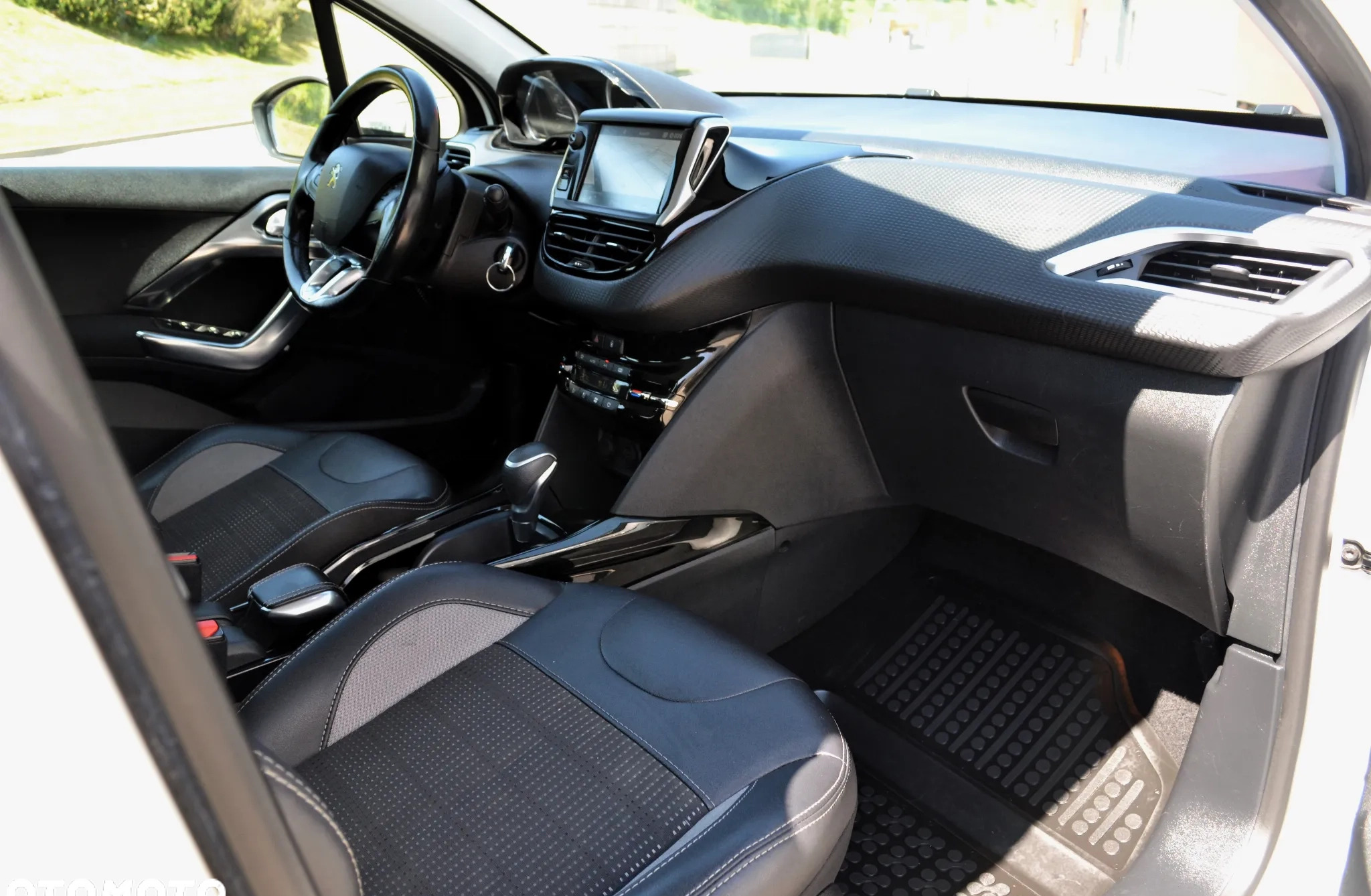 Peugeot 2008 cena 49900 przebieg: 138000, rok produkcji 2018 z Gdańsk małe 781